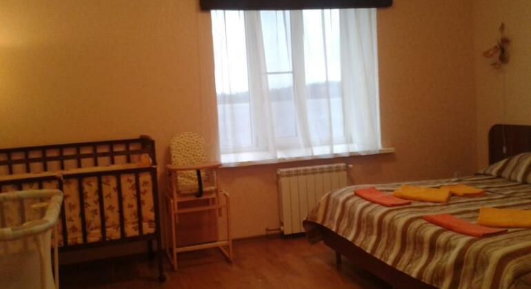 Dlinniy Bereg Hotel - Photo4