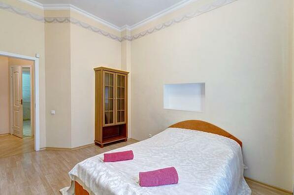 2 Bedroom Apartment Nevskiy Id332