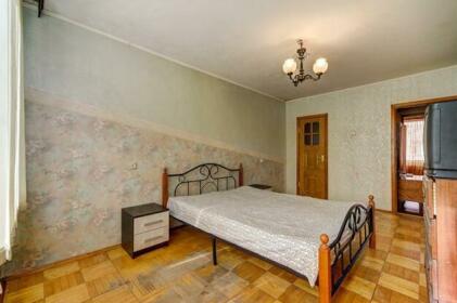 3 Bedroom Apartments Bolshevikov 33 Bldg 4