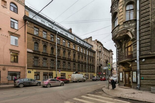 Apartment Na Petrogradke 2