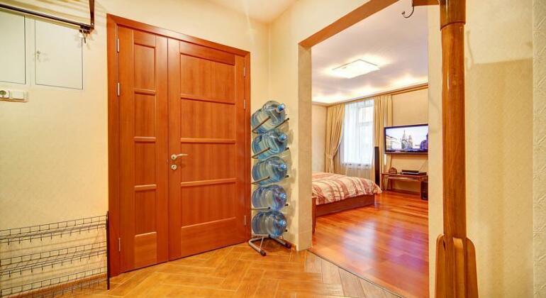Apartment na Tavricheskoy 2 - Photo2