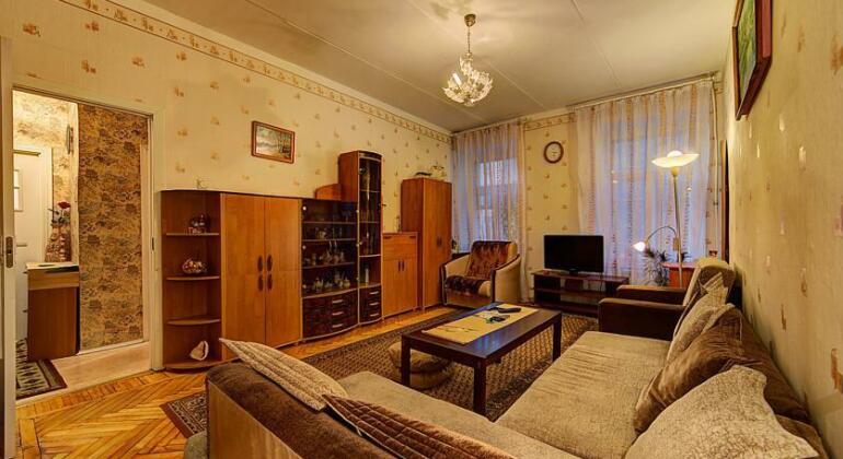 Apartment on Dostoyevskogo 2/5 - Photo2