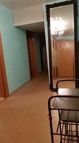 Apartment on Labutina - Photo2