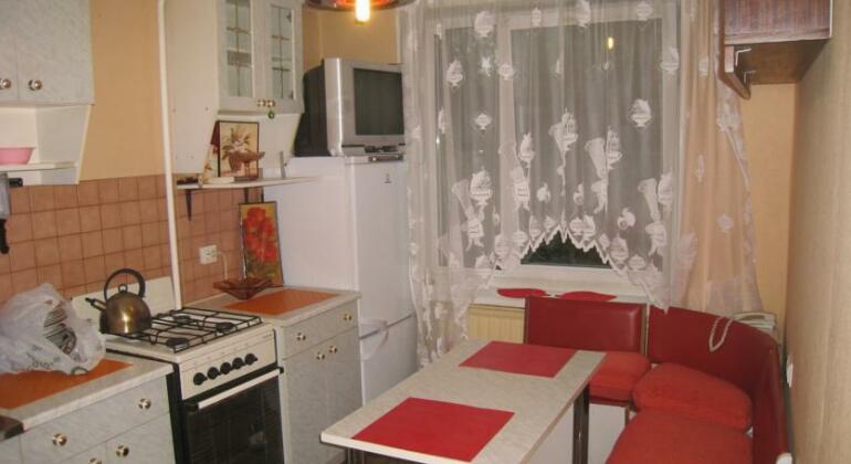 Apartments Na Bryanceva - Photo2