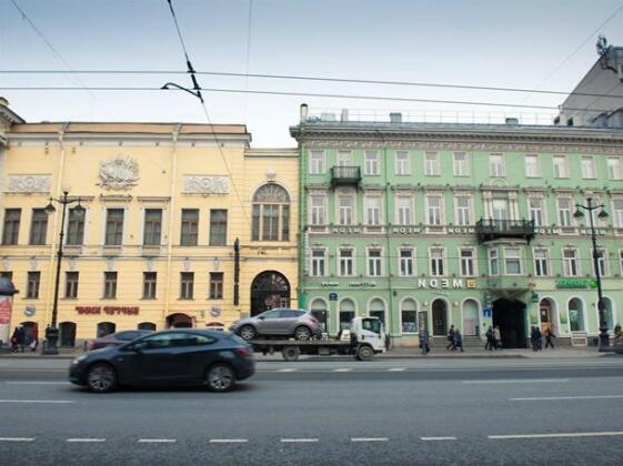 Apartments next to Kazan Cathedral