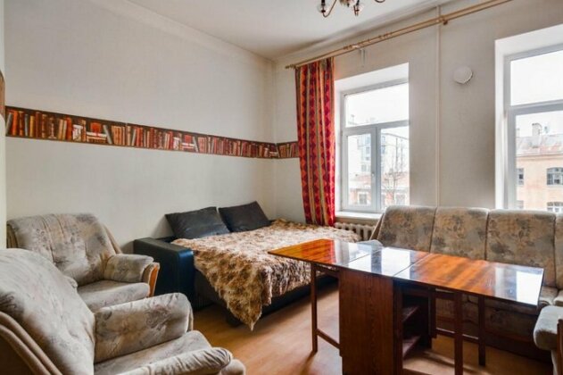 Apartments on Bolshaya Konyushennaya 13 - Photo4