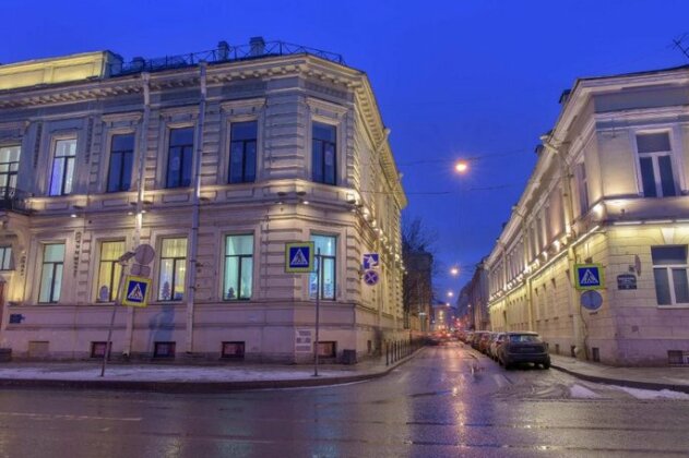 Apartments on Milionnaya 23