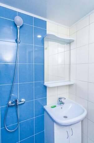 Apt on Shmidta 29 1 - Photo4