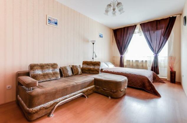 Comfort Apartment Budapeshtskaya 7 - Photo2