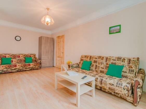 Fresh Apartment on Varshavskaya 61