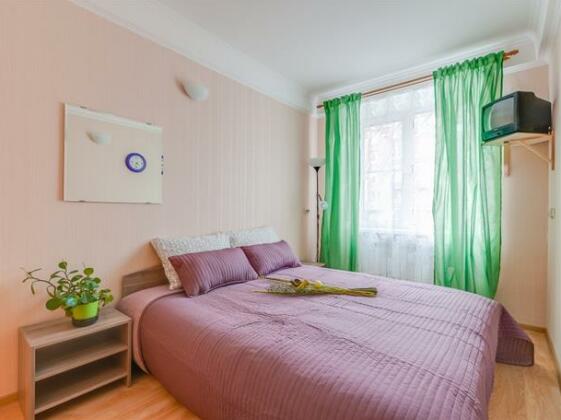 Fresh Apartment on Varshavskaya 61 - Photo4
