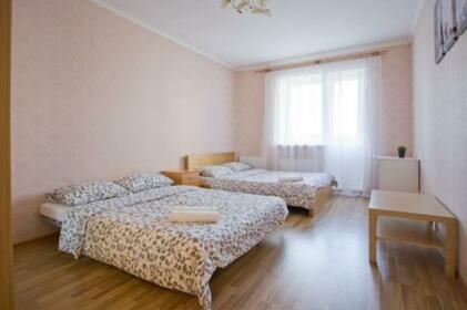 Hello Big Family apartment on Kolomyajskiy prospekt 26