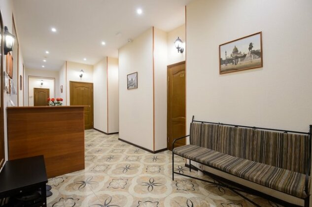 Hotel Democrat on Nevsky 147 - Photo5