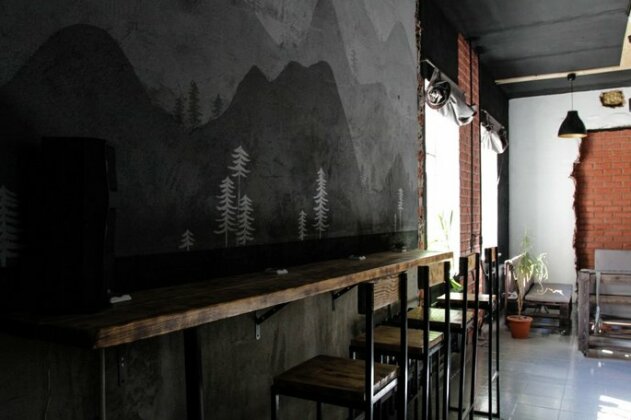 Loft World Hostel - Photo4