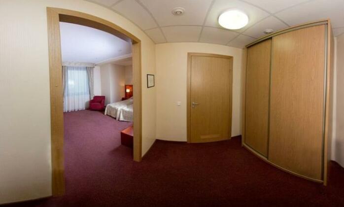 Lyra Hotel - Photo3