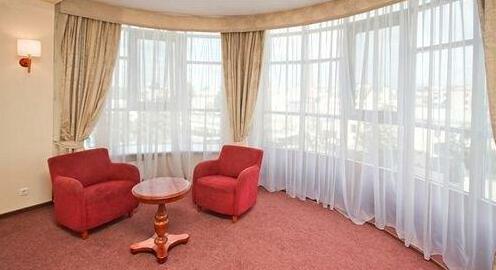 Lyra Hotel - Photo4