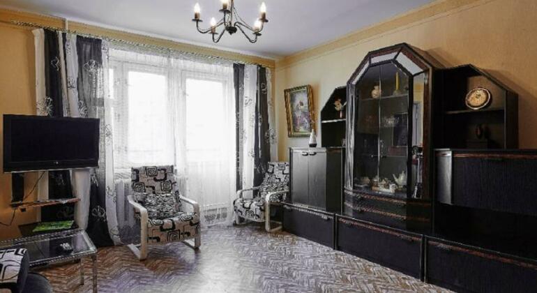 Metro Pr Bolshevikov apartament - Photo2