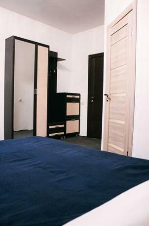 Mini Hotel B-96 - Photo3