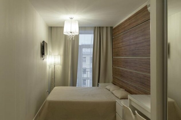 Mini-hotel French Balcony - Photo5