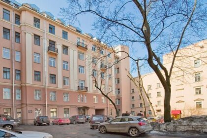 Na Griboedova 113 Apartments