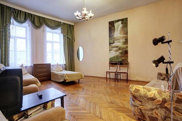 Na Kanale Griboedova Apartments - Photo4