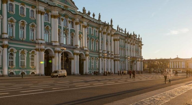 Nevsky Arch - Photo2