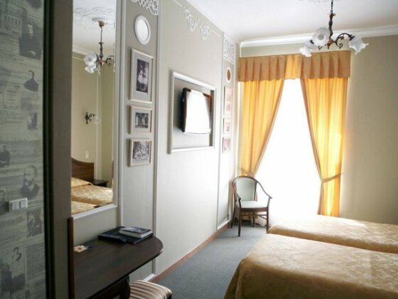 Old Vienna Hotel - Photo3
