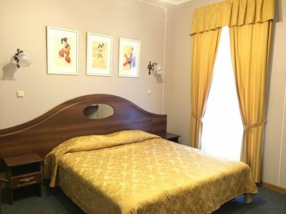 Old Vienna Hotel - Photo4