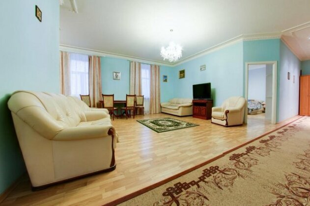 RentPiter Nevsky 30 big apartment - Photo2