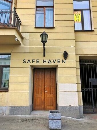 Safe Haven Apart Hotel