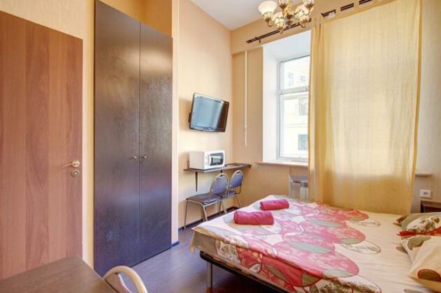 STN Apartments u Kazanskogo Sobora Hotel - Photo3