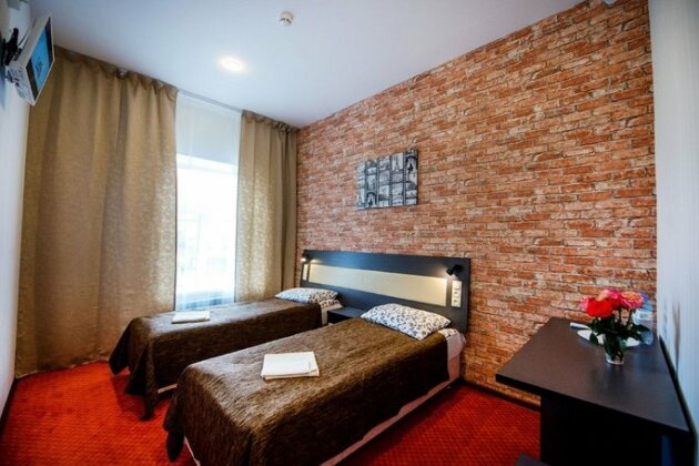 Three Rivers Hotel - Photo2