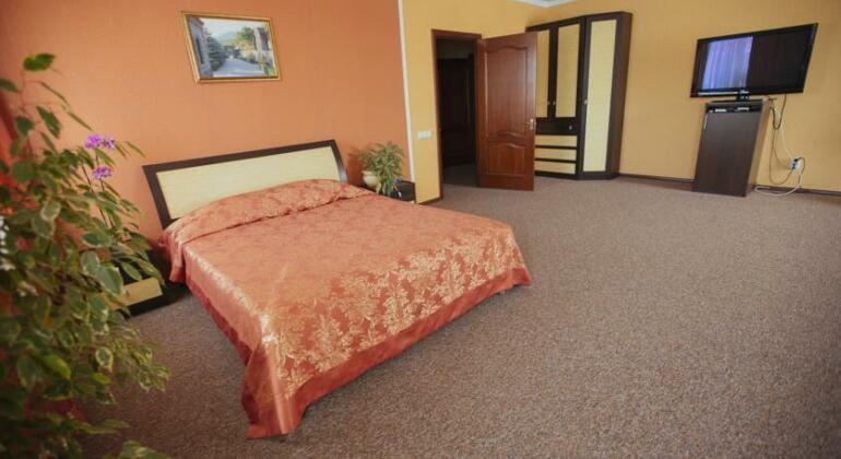 Hotel Versal - Photo2