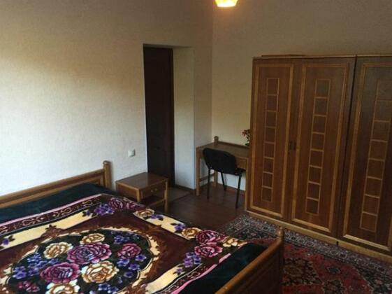 Guest house on Uchitel 4 - Photo3