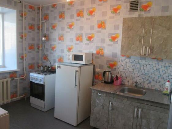 Apartment Kvartirniy Vopros on Artema 114 - Photo5