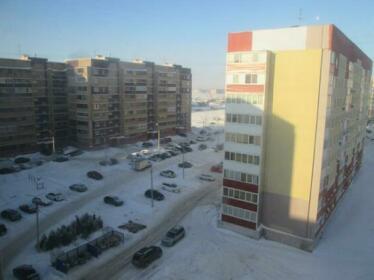 Apartment Kvartirniy Vopros on Artema 114