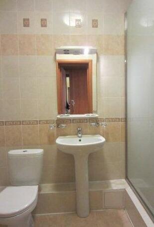 Yugra Hotel Complex - Photo2