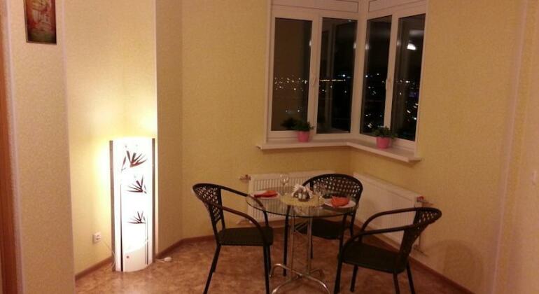 Apartments Surgut - Photo4