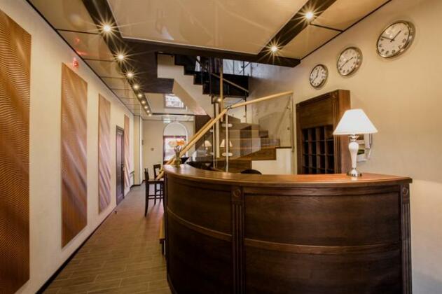 Avangard Inn - Photo2