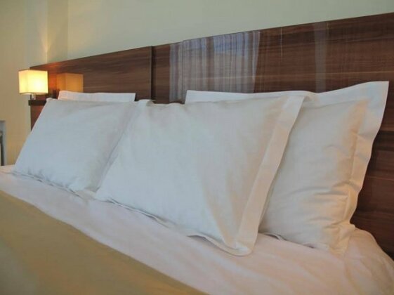Hotel Metropolis Surgut - Photo2