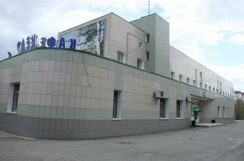 Kedr Hotel