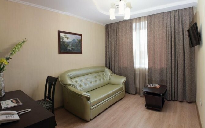 Kristall Hotel Surgut - Photo5