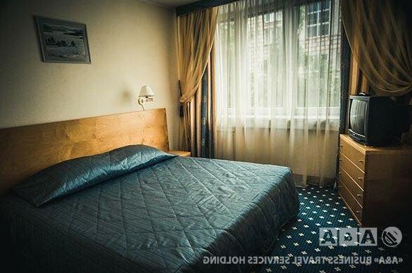 Neftianik - Photo3