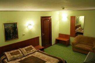 Guest House Podvorye - Photo2