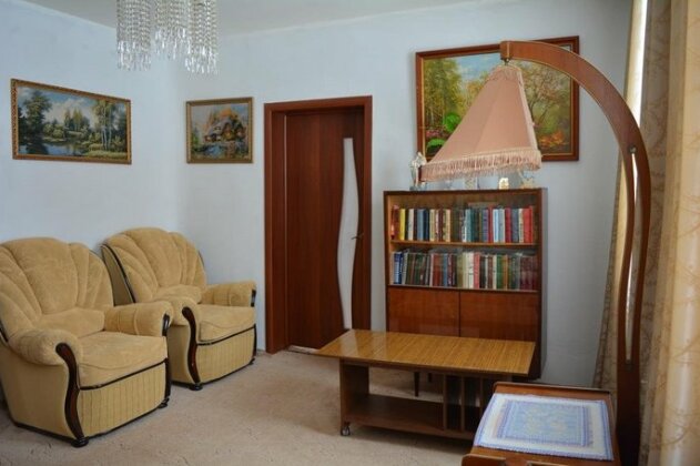 Guest House V Gostyah U Yuli - Photo5