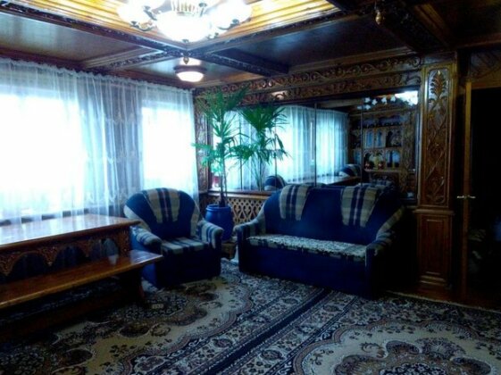 House near Monastery - Photo3