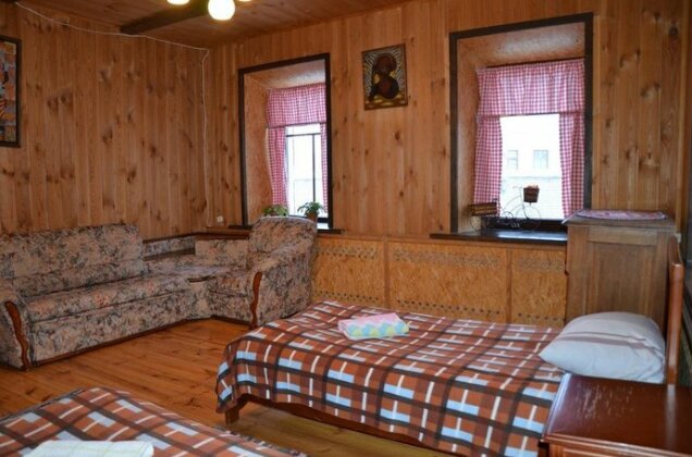 Shale House - Photo3