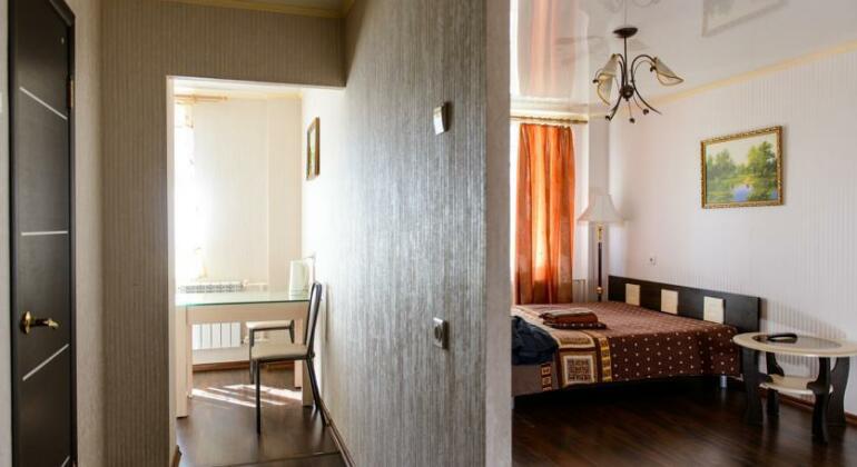Apartment Na Internazionalnaya - Photo4