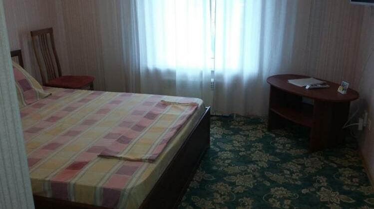 Holin Mini Hotel Na Ulitse Mira - Photo2