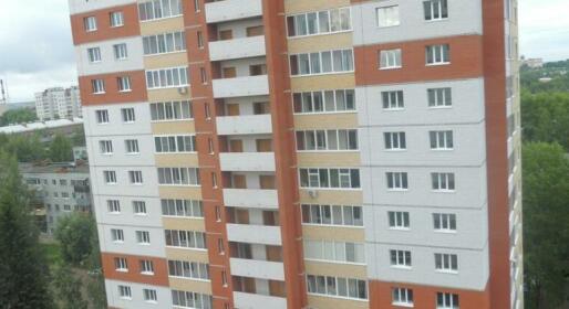 Kommunisticheskaya Apartment